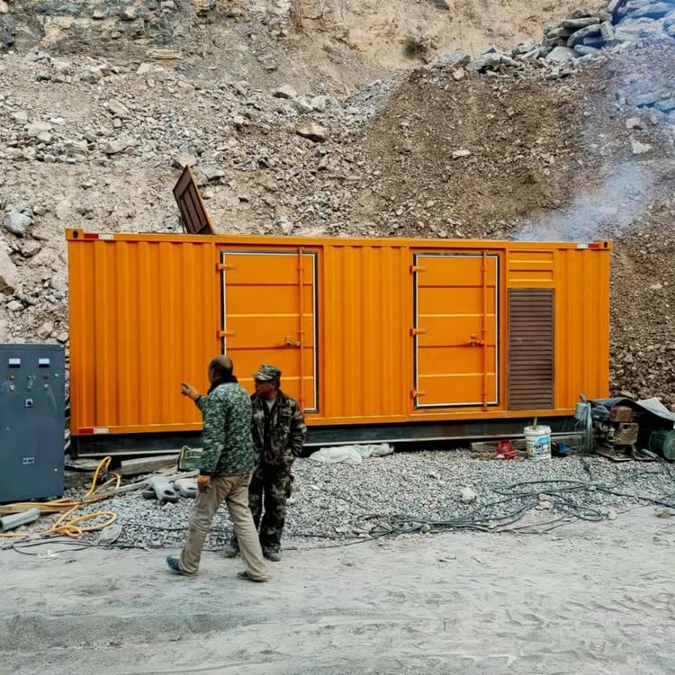 喀左如何选择适合自己的 800KW 柴油发电机组?